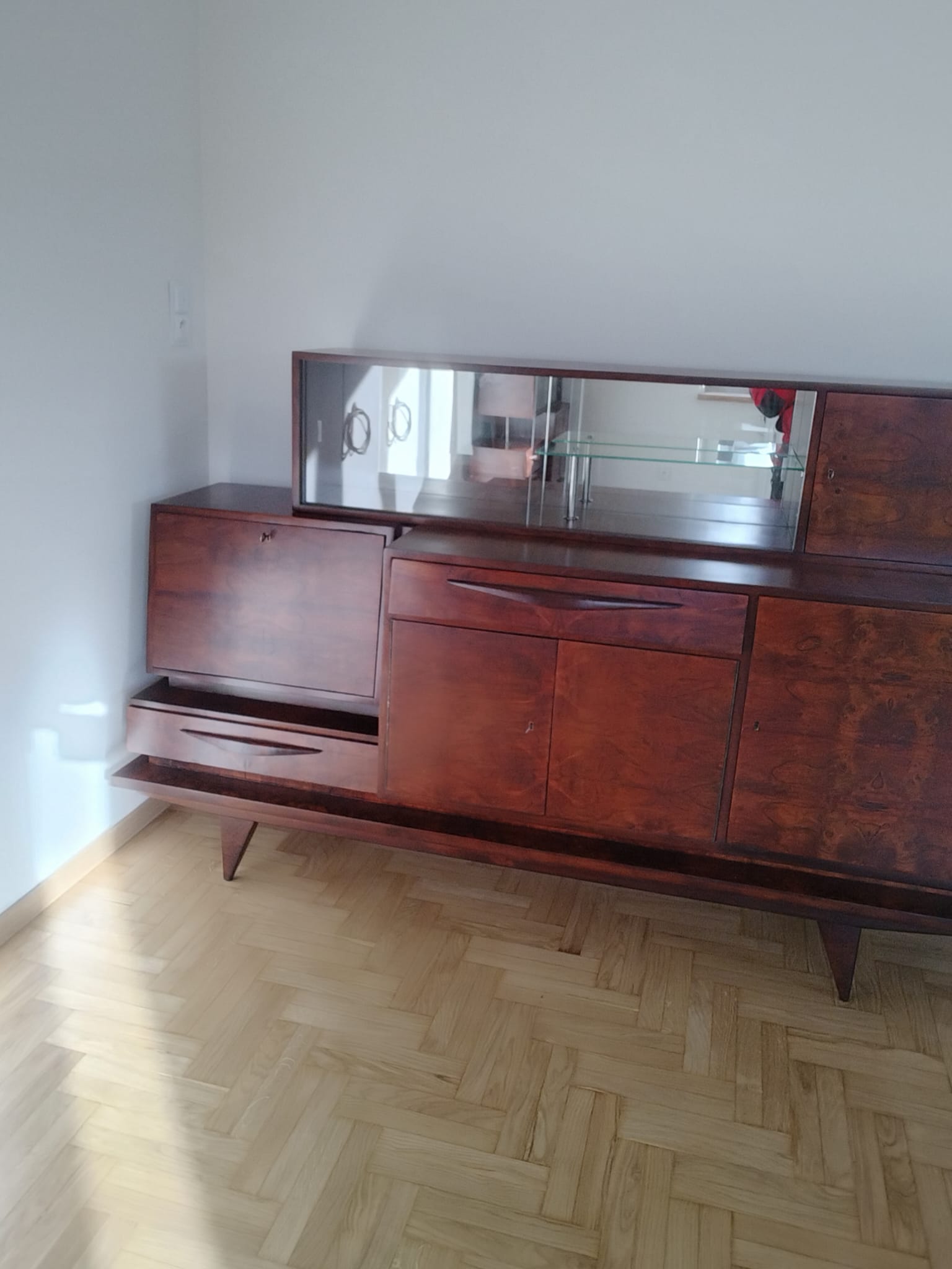 Renowacja mebli i antyków